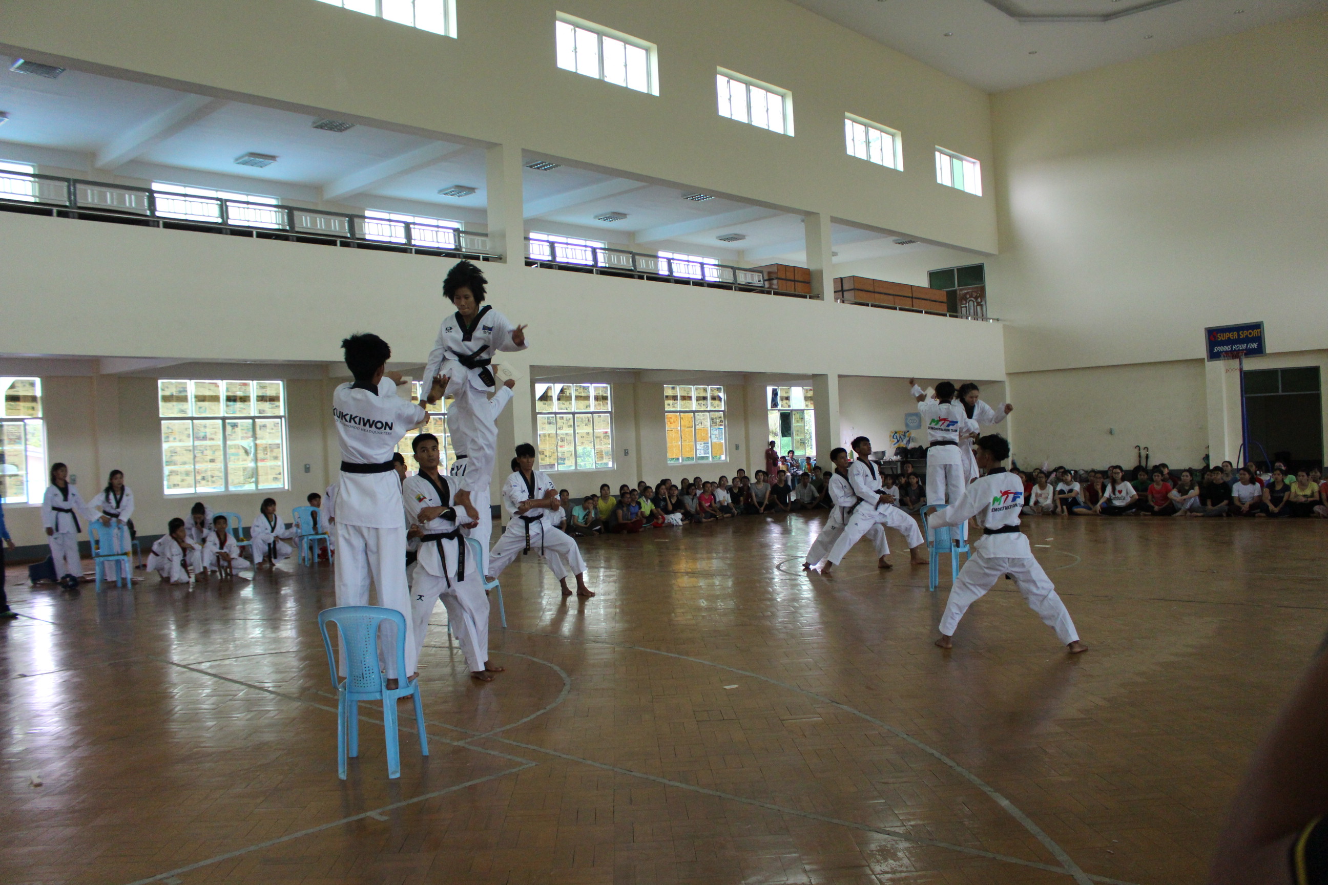 Karatedo Karatedo