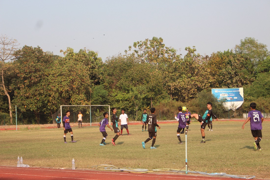 ဘာသာရပ်ပေါင်းစုံ ဘောလုံးပြိုင်ပွဲ